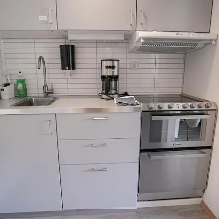 Apartament Maristova 109 *